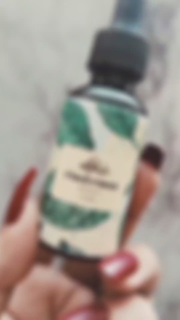 Omdurman Perfume Oil: Peach, Patchouli &amp; Rum Scent